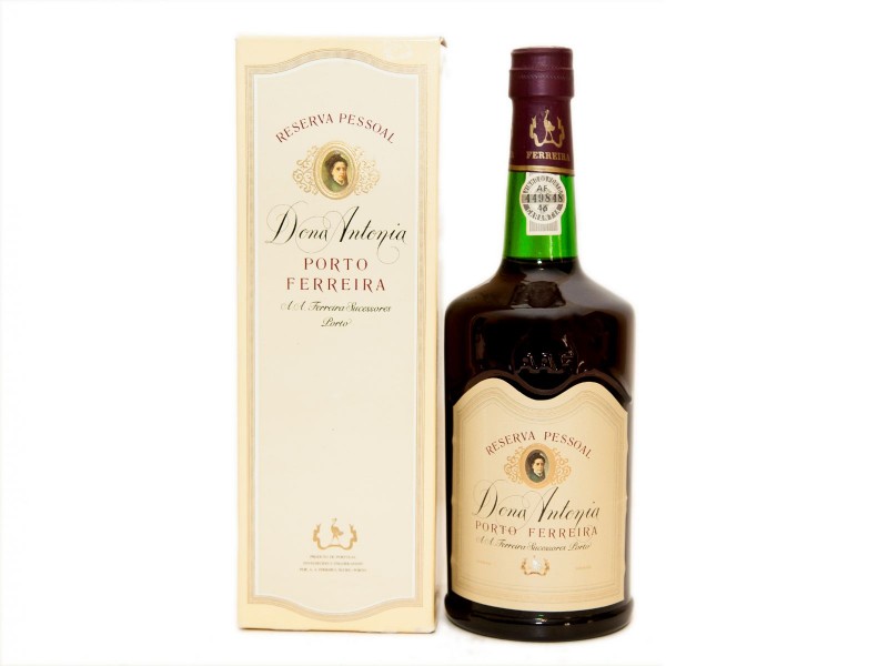 GARRAFA DE VINHO DO PORTO