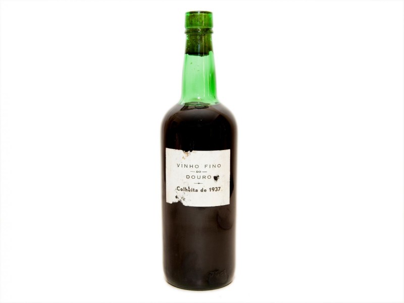 GARRAFA DE VINHO FINO DO DOURO