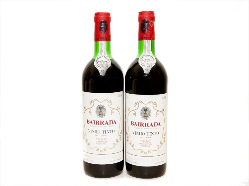 DUAS GARRAFAS DE VINHO TINTO DA BAIRRADA