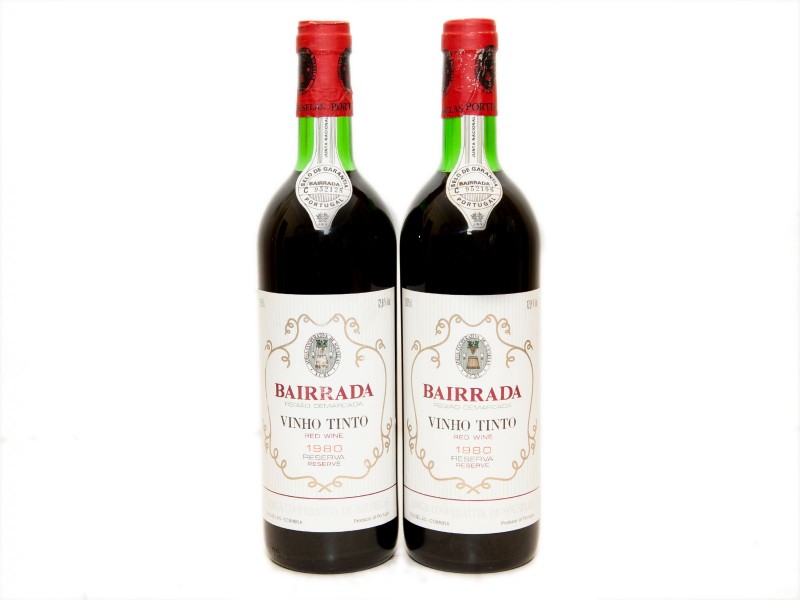 DUAS GARRAFAS DE VINHO TINTO DA BAIRRADA