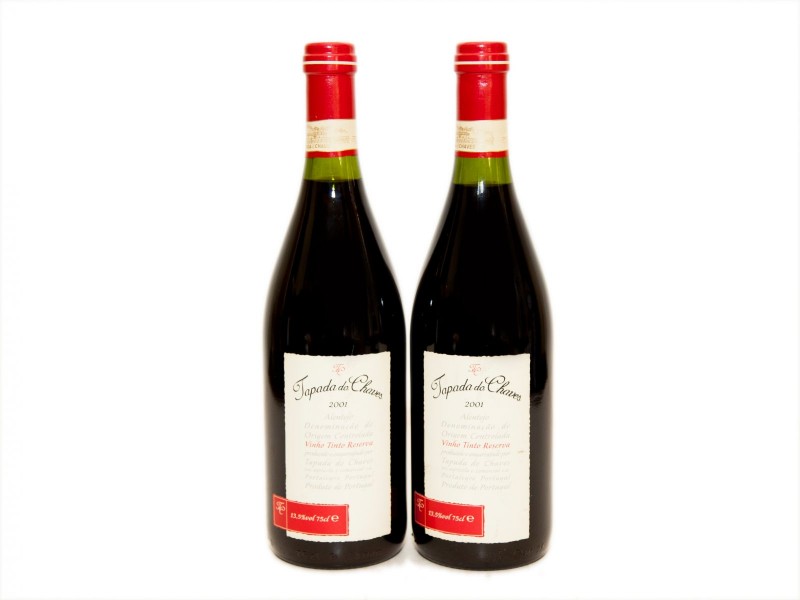 DUAS GARRAFAS DE VINHO TINTO DE MESA DO ALENTEJO