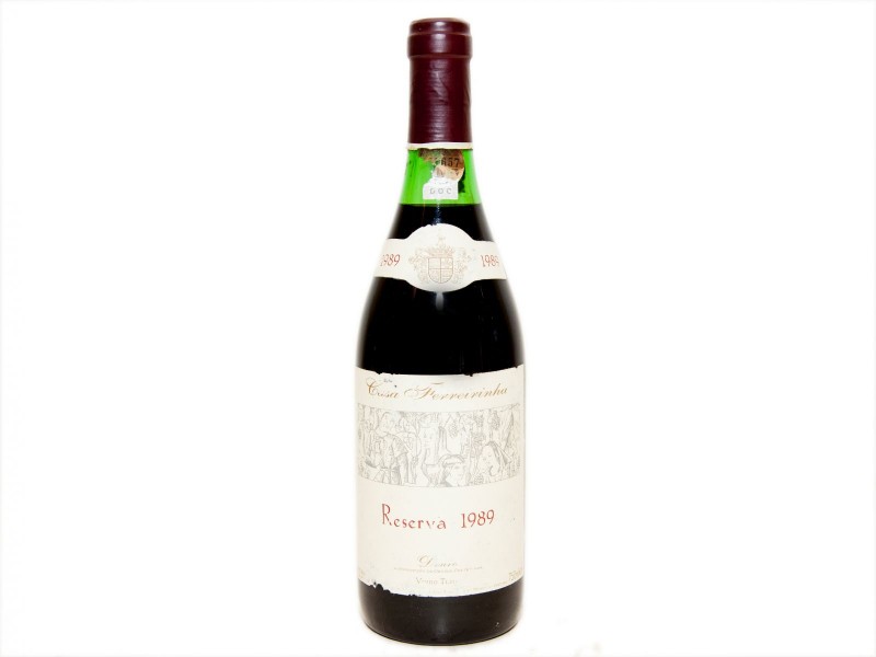 GARRAFA DE VINHO TINTO DE MESA DO DOURO