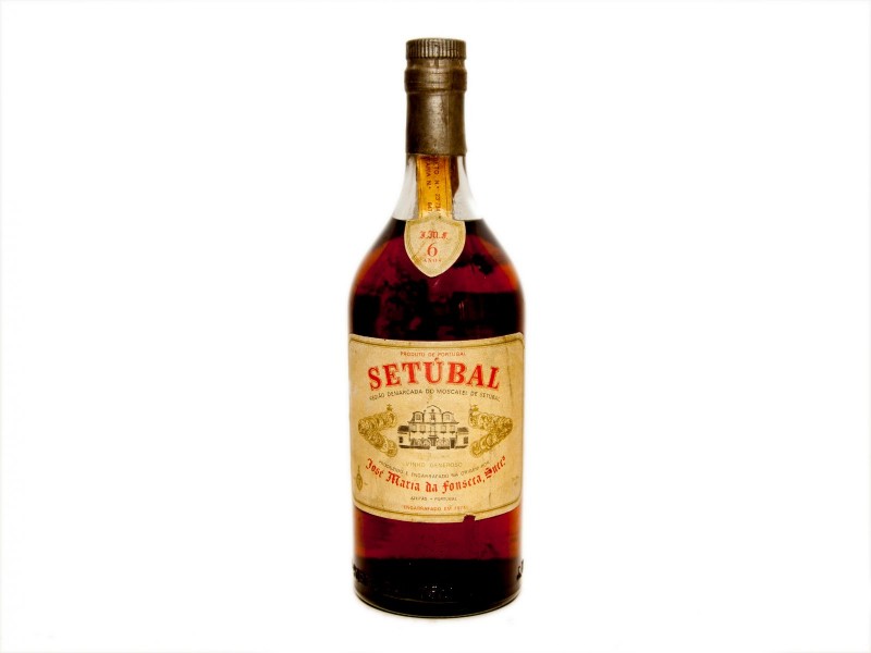 GARRAFA DE VINHO MOSCATEL