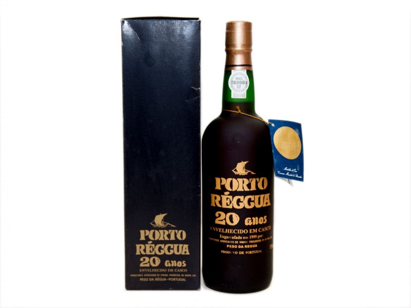GARRAFA DE VINHO DO PORTO