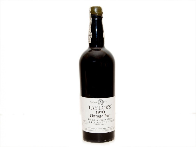 GARRAFA DE VINHO DO PORTO