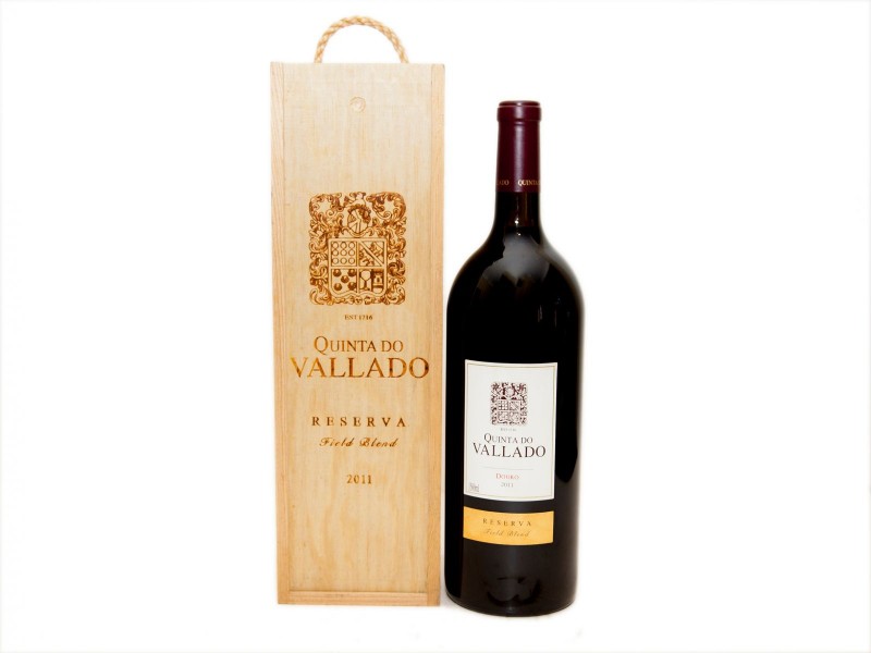 GARRAFA DE MAGNUM VINHO TINTO DE MESA DO DOURO