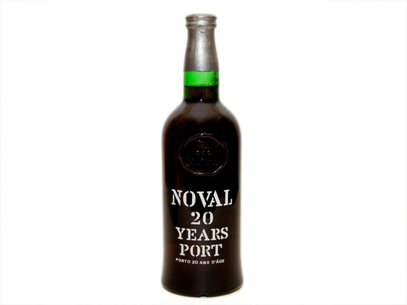 GARRAFA DE VINHO DO PORTO