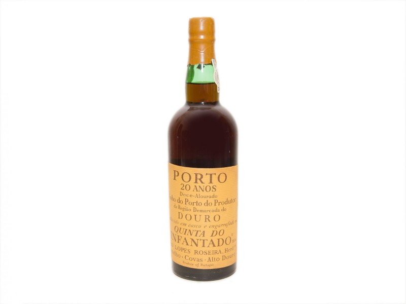 GARRAFA DE VINHO DO PORTO