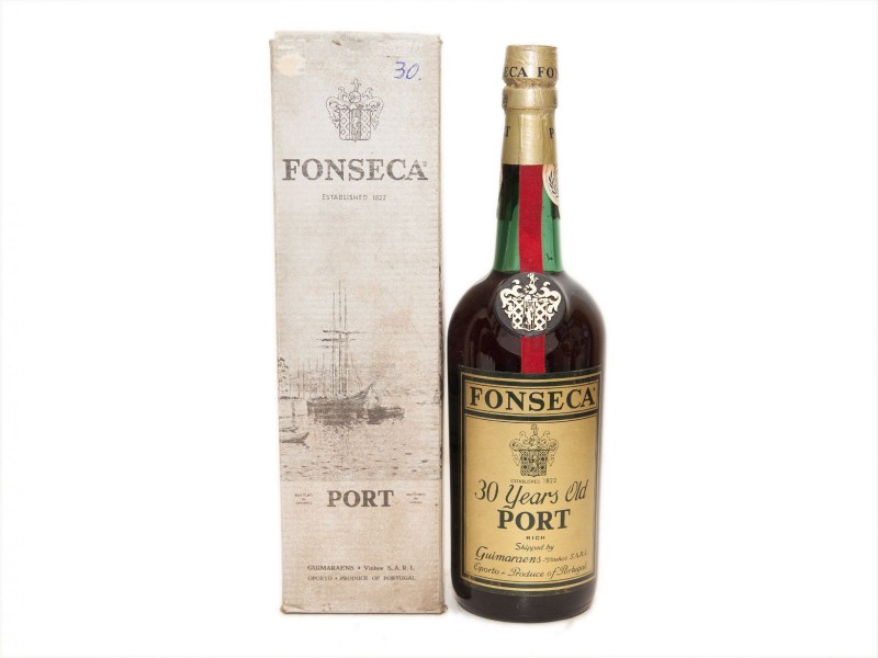 GARRAFA DE VINHO DO PORTO
