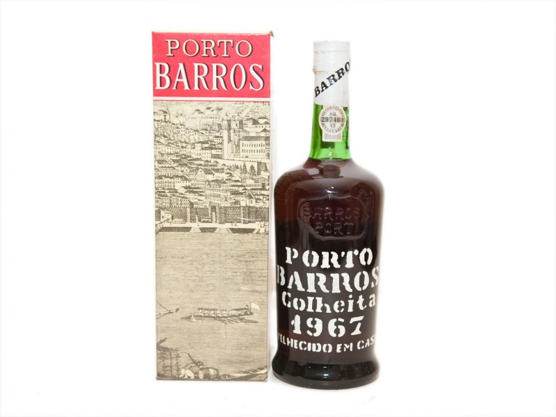 GARRAFA DE VINHO DO PORTO