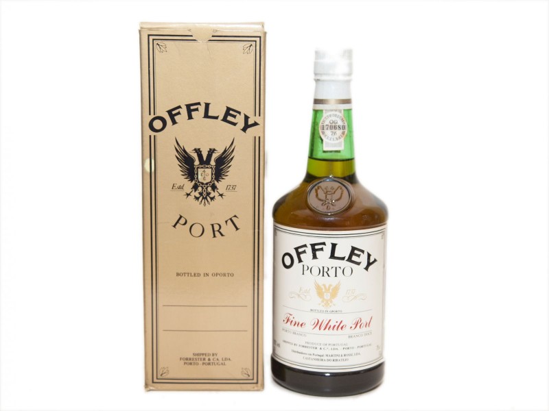 GARRAFA DE VINHO DO PORTO