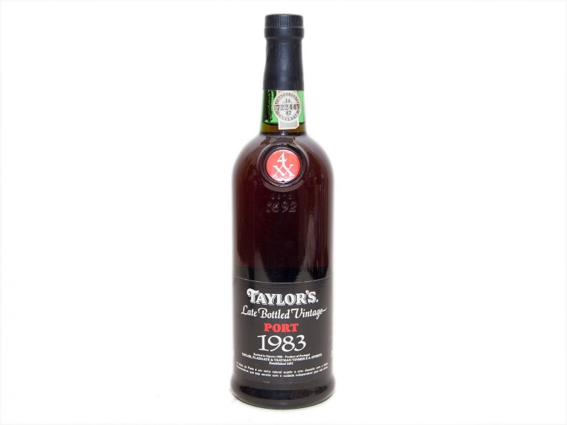 GARRAFA DE VINHO DO PORTO