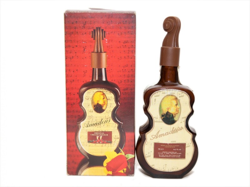 GARRAFA DE LICOR DE NATA