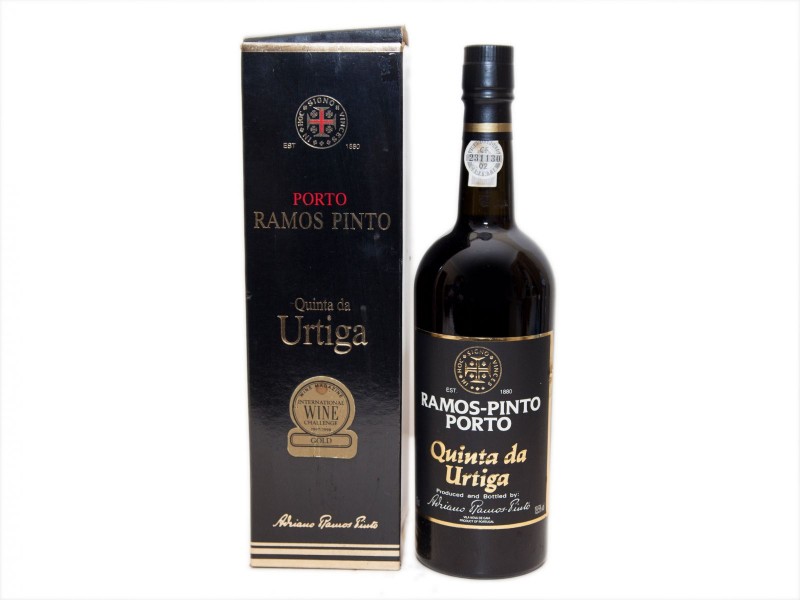 GARRAFA DE VINHO DO PORTO