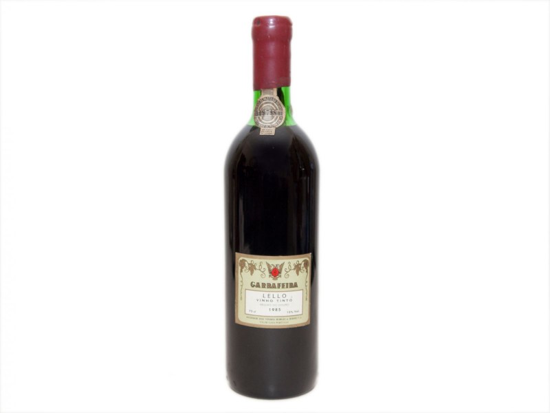 GARRAFA DE VINHO TINTO DE MESA DO DOURO