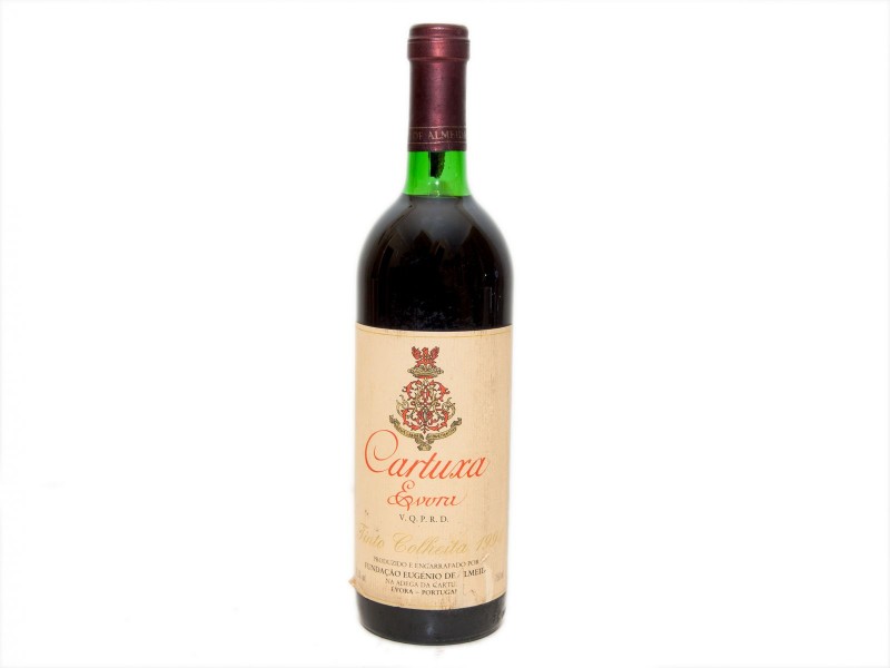 GARRAFA DE VINHO TINTO DE MESA DO ALENTEJO