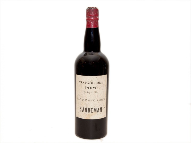 GARRAFA DE VINHO DO PORTO