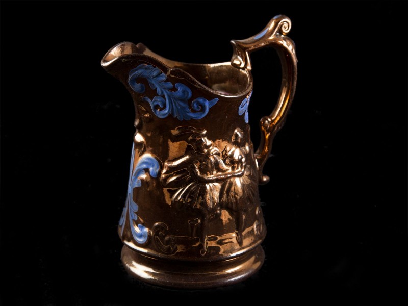 CANECA DE LUSTRINA