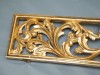ORNAMENTO DE SUSPENSÃO EM TALHA DOURADA
