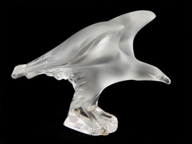 FALCÃO SOBRE PEDESTAL “LALIQUE”