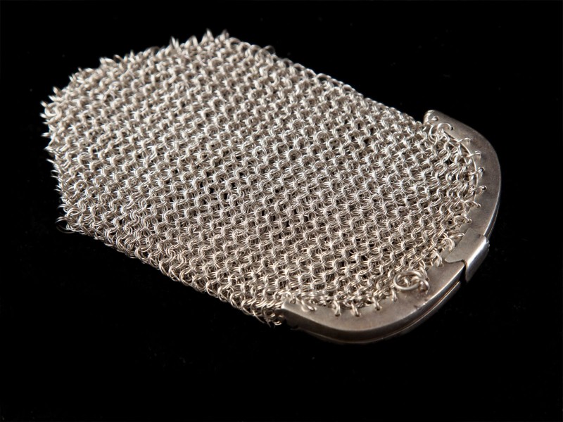PORTA-MOEDAS DE DOIS DINHEIROS
