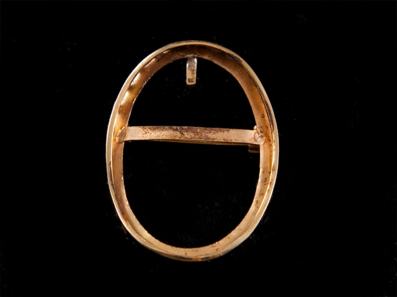 ALFINETE / PORTA RETRACTOS