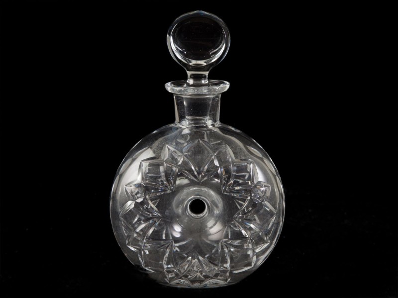 DECANTER