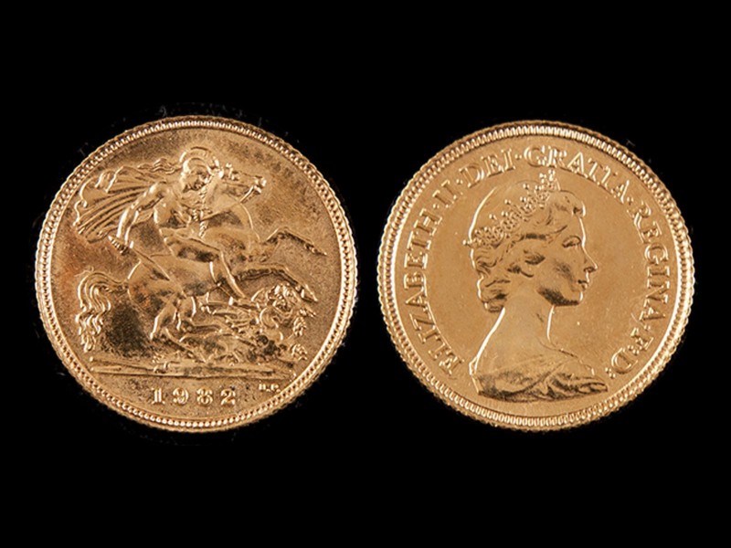½ LIBRA EM OURO – RAINHA ISABEL II
