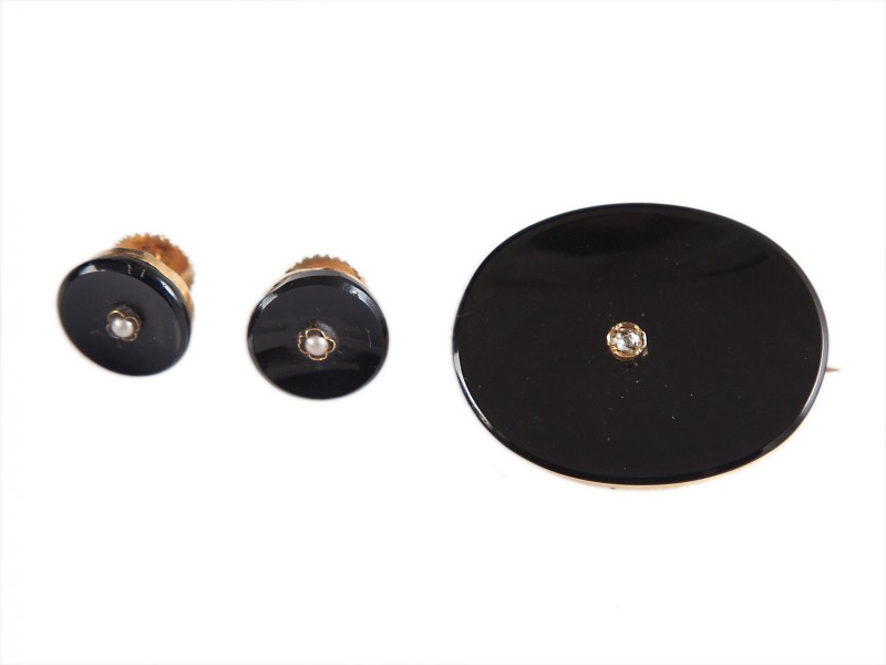 CONJUNTO DE ALFINETE DE LAPELA E PAR DE BRINCOS