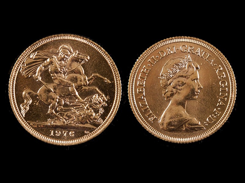 LIBRA EM OURO - RAINHA ISABEL II