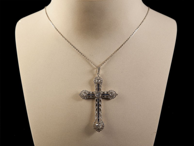 FIO DE SENHORA COM CRUZ