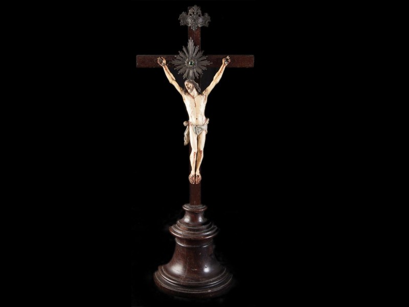 CRISTO CRUCIFICADO