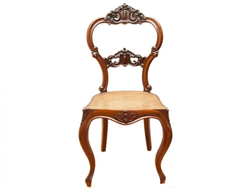 SEIS CADEIRAS DE SALA DE JANTAR