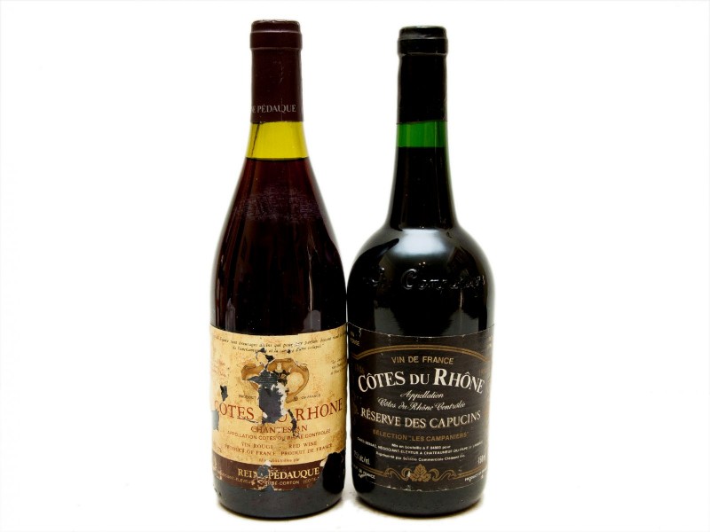DUAS GARRAFAS DE VINHO TINTO DE MESA FRANCÊS
