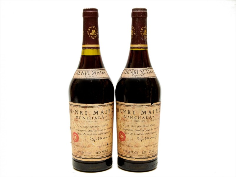 DUAS GARRAFAS DE VINHO TINTO DE MESA FRANCÊS