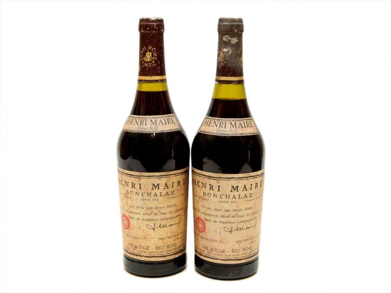 DUAS GARRAFAS DE VINHO TINTO DE MESA FRANCÊS