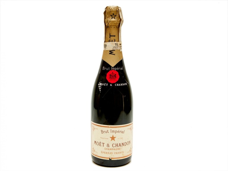 GARRAFA DE CHAMPAGNE MOET & CHANDON