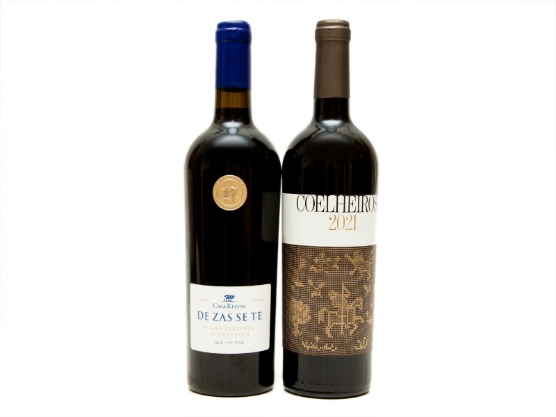 DUAS GARRAFAS DE VINHO TINTO DE MESA DO ALENTEJO