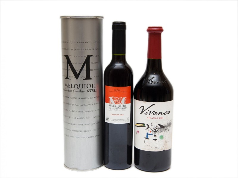 DUAS GARRAFAS DE VINHO TINTO DE MESA DA REGIÃO DE RIOJA