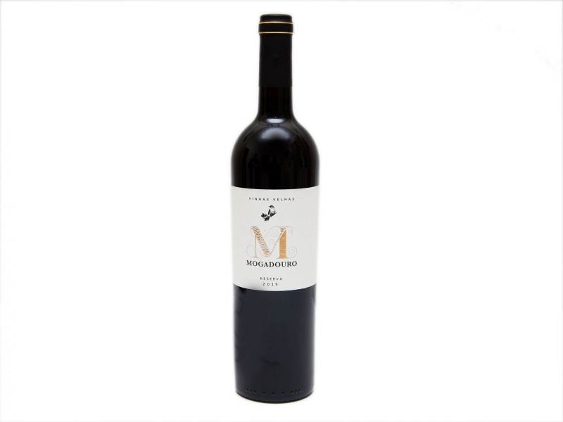 GARRAFA DE VINHO TINTO DE MESA DE TRÁS–OS–MONTES