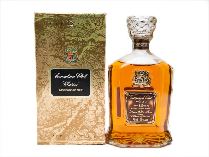 GARRAFA DE WHISKY CANADIANO