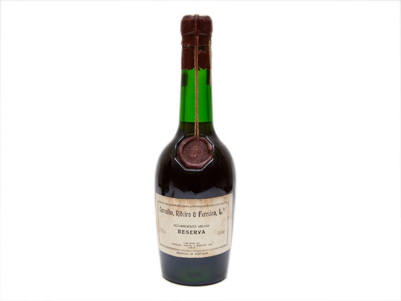GARRAFA DE AGUARDENTE VELHA