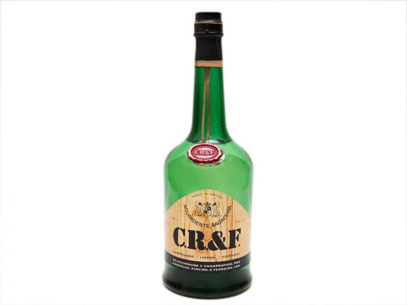 GARRAFA DE AGUARDENTE BAGACEIRA