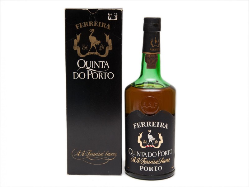 GARRAFA DE VINHO DO PORTO