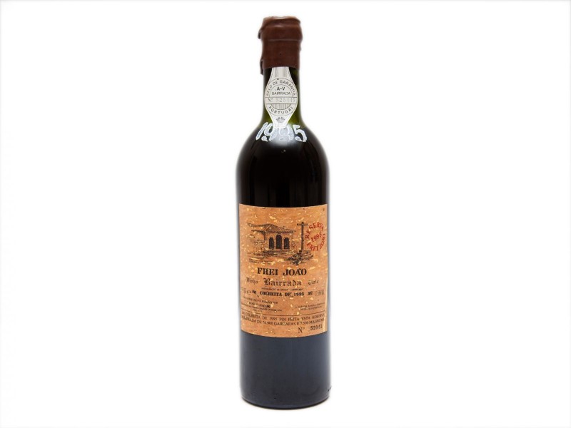 GARRAFA DE VINHO TINTO DE MESA DA BAIRRADA