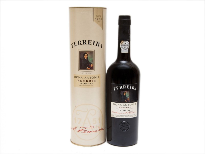 GARRAFA DE VINHO DO PORTO
