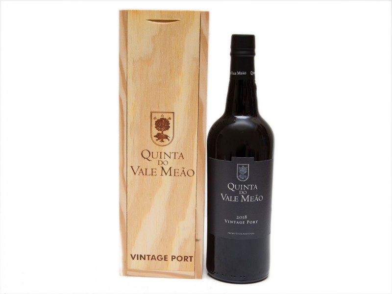 GARRAFA DE VINHO DO PORTO