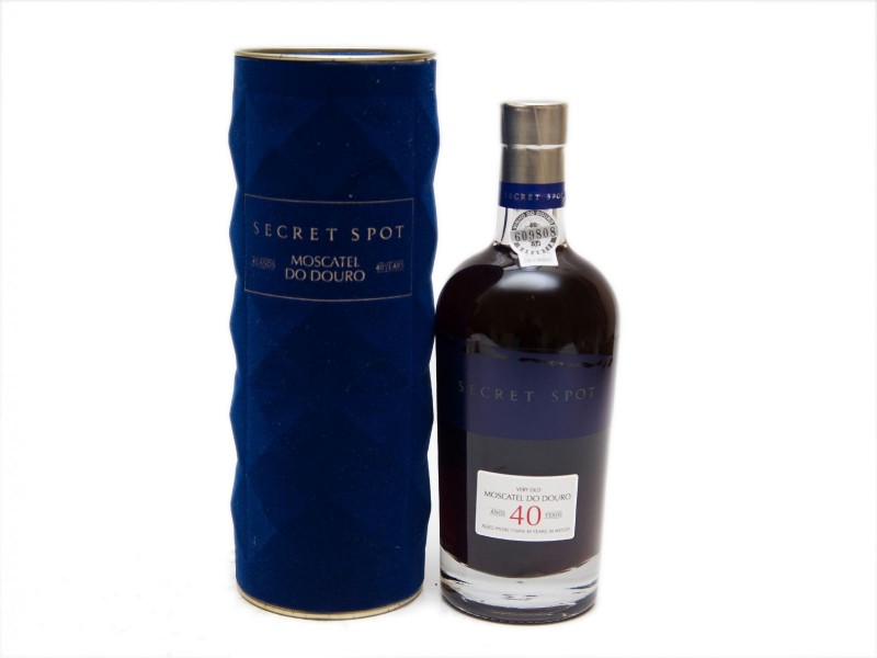 GARRAFA DE MOSCATEL DO DOURO