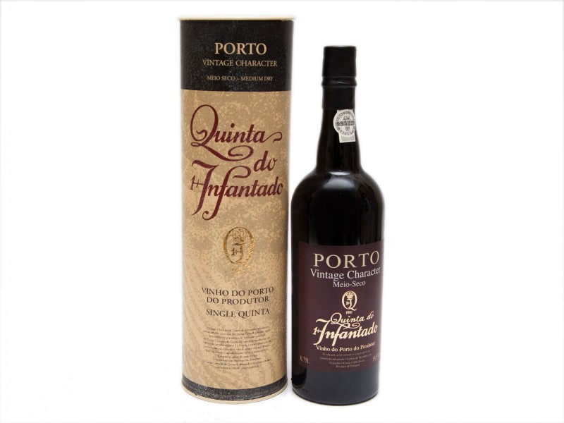 GARRAFA DE VINHO DO PORTO