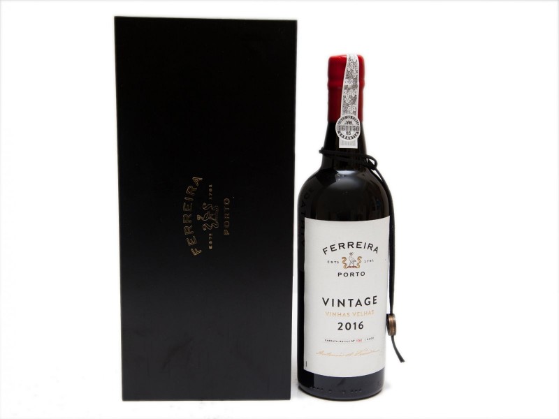 GARRAFA DE VINHO DO PORTO